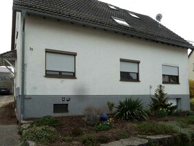 Hausfassade vor Fassadenbeschichtung